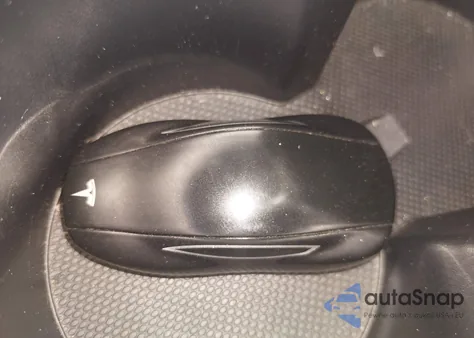 2013 Tesla Model S from USA, damaged, VIN 5YJSA1DG7DFP26402